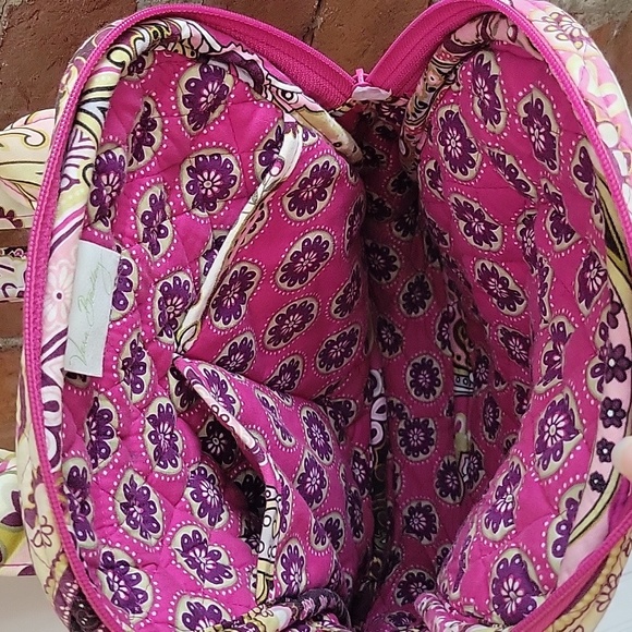 Vera Bradley Mini Backpack! - Picture 5 of 10